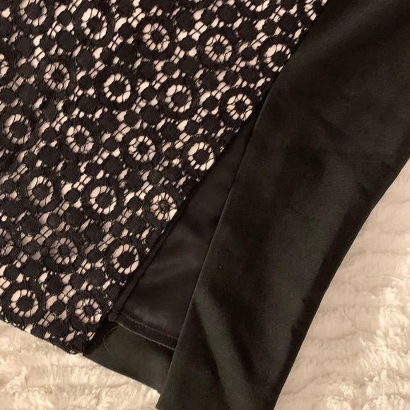 RW&CO Lace Pencil Skirt - Picture 5 of 8